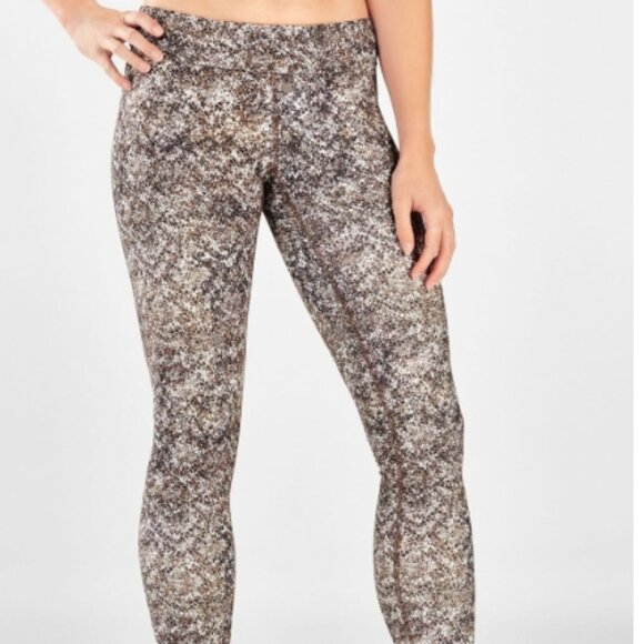 Fabletics High-Waisted Foldover PowerHold® 7/8 Legging in Size XS, Serpentine - Picture 1 of 3